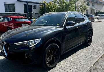 Alfa Romeo Stelvio 105.000 km 25.000 &euro; Raunheim 65479