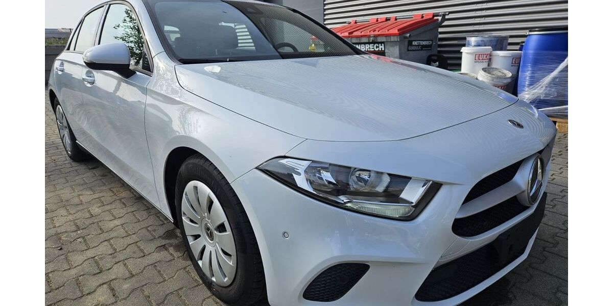 Mercedes-Benz A 160 112.000 km 15.351 &euro; Kelkheim 65779