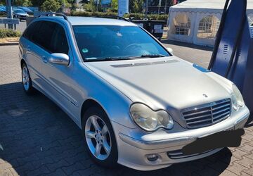 Mercedes-Benz C 200 307.000 km 3.500 &euro; Offenbach am Main 63073