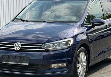 VW Touran 246.000 km 9.490 &euro; Offenbach am Main 63075