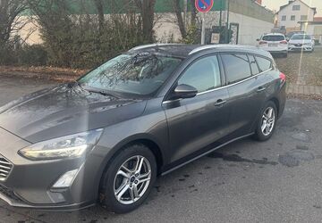 Ford Focus 166.369 km 9.800 &euro; Obertshausen 63179