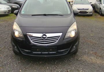 Opel Meriva 243.000 km 1.950 &euro; Erlensee 63526