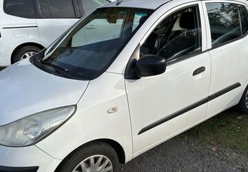 Hyundai i10 141.000 km 2.290 &euro; Hanau 63452