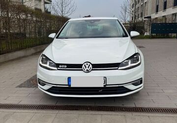 VW Golf 139.821 km 13.900 &euro; Offenbach am Main 63067