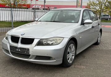 BMW 318 272.000 km 1.950 &euro; Dieburg 64807