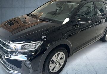 VW Taigo 27.000 km 18.180 &euro; Frankfurt am Main 60528