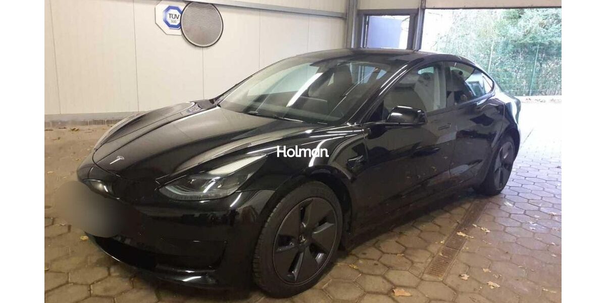 Tesla Model 3 36.334 km 26.882 &euro; Eschborn 65760