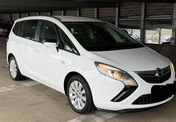 Opel Zafira Tourer 164.030 km 6.590 &euro; Nauheim 64569