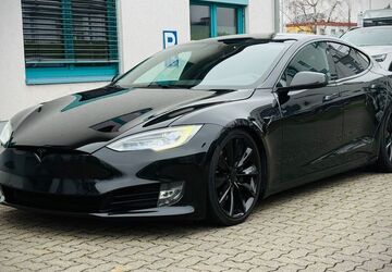 Tesla Model S 165.000 km 25.100 &euro; Maintal 63477