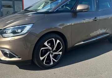 Renault Grand Scenic 146.000 km 13.699 &euro; Frankfurt am Main 60314