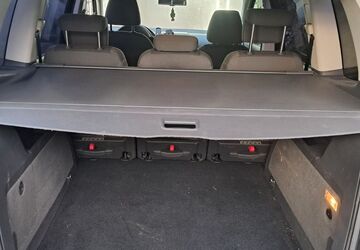 VW Touran 135.000 km 8.300 &euro; Darmstadt 64295