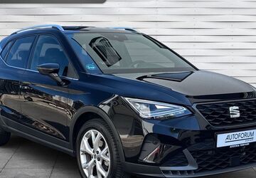 Seat Arona 31.800 km 17.980 &euro; Dietzenbach 63128