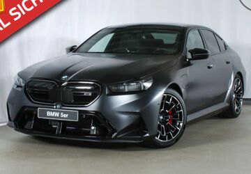 BMW M5 3.000 km 133.850 &euro; Maintal 63477