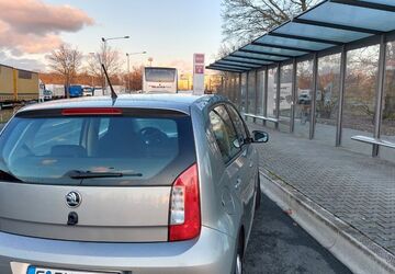 Skoda Citigo 106.000 km 4.900 &euro; frankfurt 65934