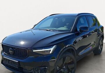 Volvo XC40 15.680 km 35.990 &euro; Friedberg 61169