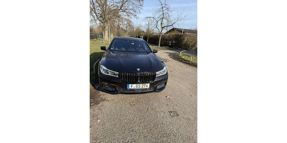 BMW 750 169.000 km 35.900 &euro; Frankfurt 65929