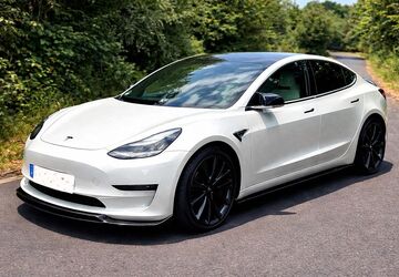Tesla Model 3 75.000 km 27.490 &euro; Karlstein 63791