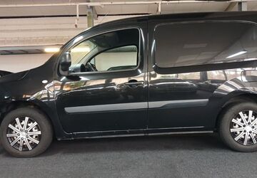 Mercedes-Benz Citan 138.810 km 7.990 &euro; Rüsselsheim 65428