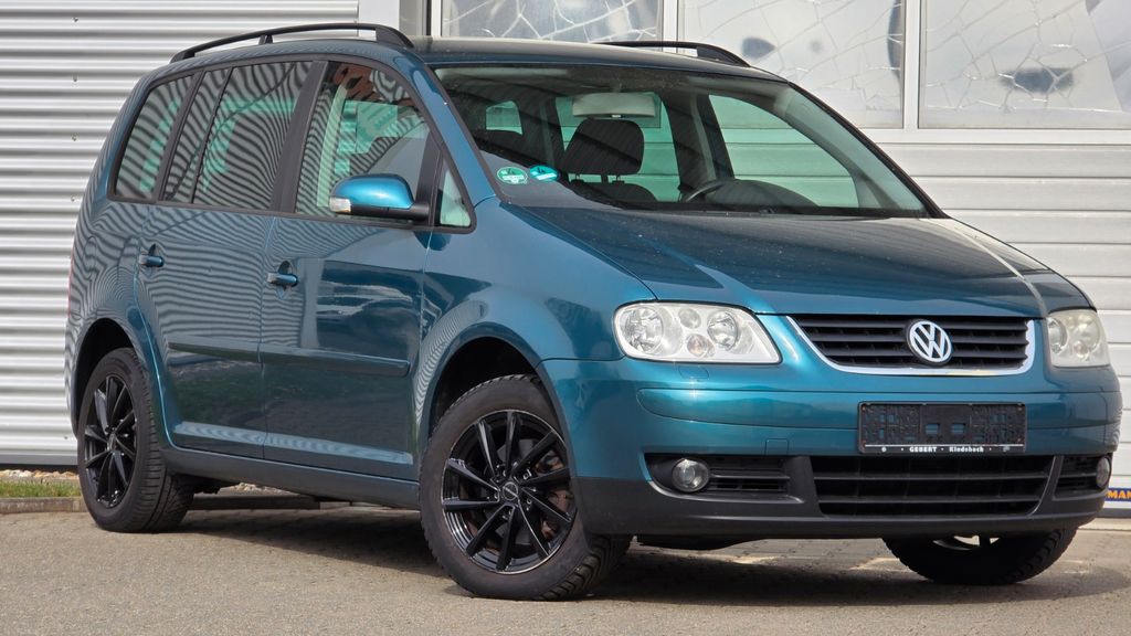 VW Touran 213.000 km 1.480 &euro; Friedrichsdorf (10 Min. nördlich von Frankfurt/M) 61381