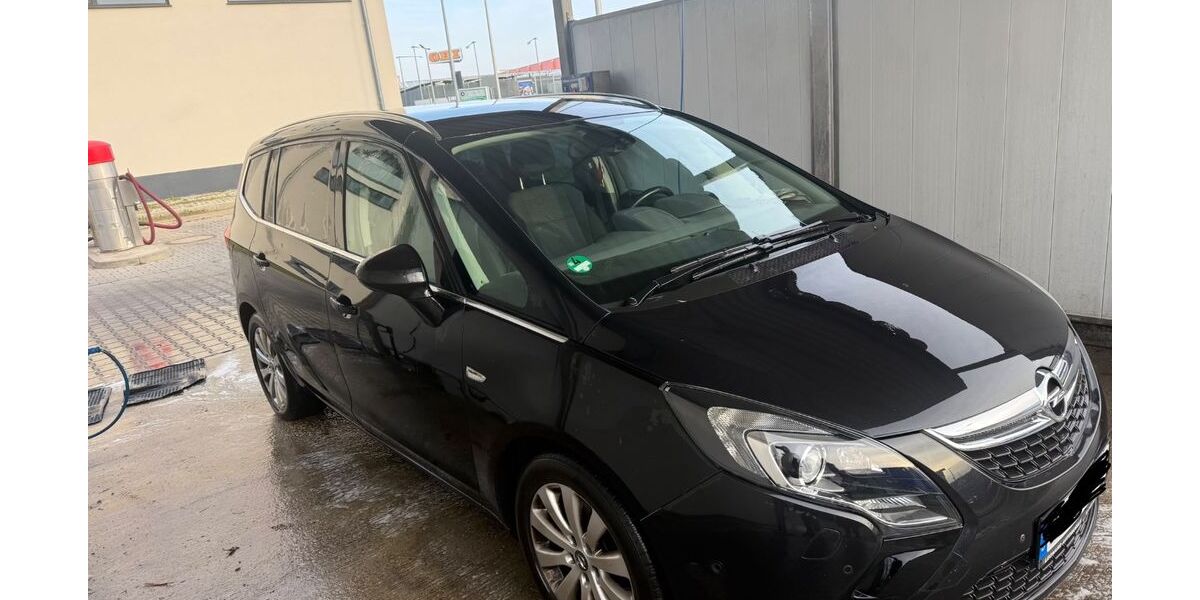 Opel Zafira Tourer 215.000 km 4.500 &euro; Rüsselsheim 65428