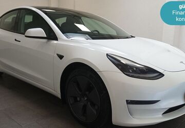 Tesla Model 3 114.726 km 30.990 &euro; Egelsbach 63329