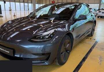Tesla Model 3 64.958 km 28.200 &euro; Hanau 63457