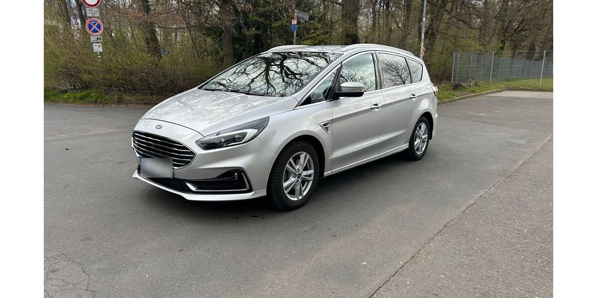 Ford S-Max 94.000 km 15.900 &euro; karben 61184