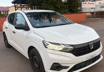 Dacia Sandero 100.000 km 6.500 &euro; Dietzenbach 63128