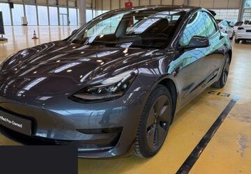 Tesla Model 3 64.958 km 27.600 &euro; Hanau 63457