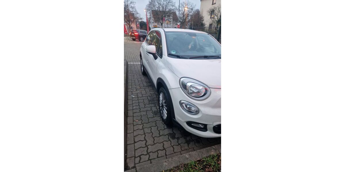 Fiat 500X 127.000 km 7.500 &euro; Frankfurt Am Main 65929