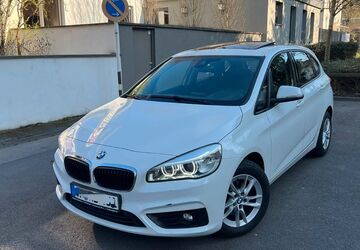 BMW 218 160.000 km 10.950 &euro; Offenbach 63071