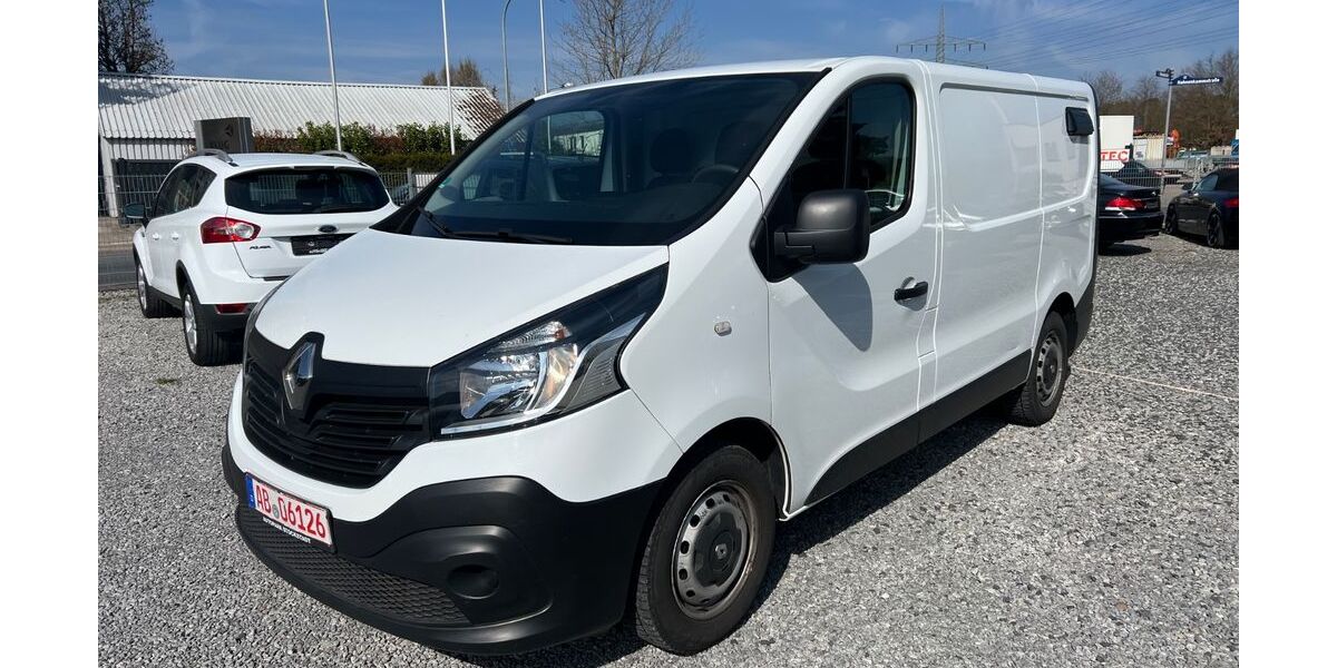 Renault Trafic 134.200 km 8.690 &euro; STOCKSTADT 63811