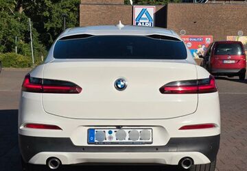 BMW X4 129.000 km 28.250 &euro; Hamburg 22399