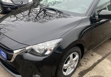 Mazda 2 73.000 km 8.390 &euro; Dreieich 63303