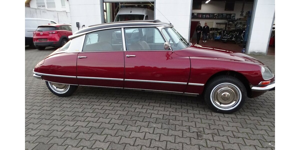 Citroen DS 20 Pallas ein Traum in rouge cornaline 1.200 km 79.990 &euro; Rodgau 63110
