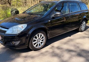 Opel Astra 159.000 km 2.399 &euro; Rossdorf 64380