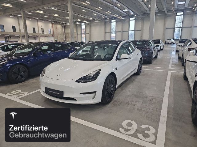 Tesla Model 3 42.417 km 32.400 &euro; Hanau 63457