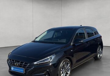 Hyundai i30 24.292 km 20.550 &euro; Hanau 63452