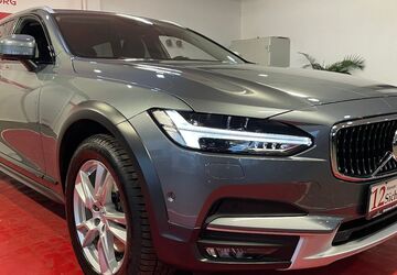 Volvo V90 Cross Country 146.900 km 26.600 &euro; Friedberg (Hessen) 61169