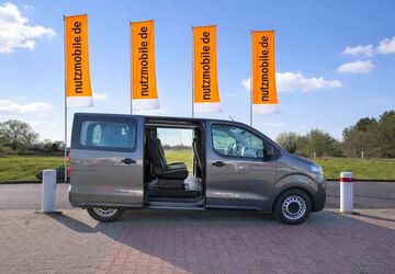 Opel Vivaro 15.085 km 26.999 &euro; Erlensee 63526