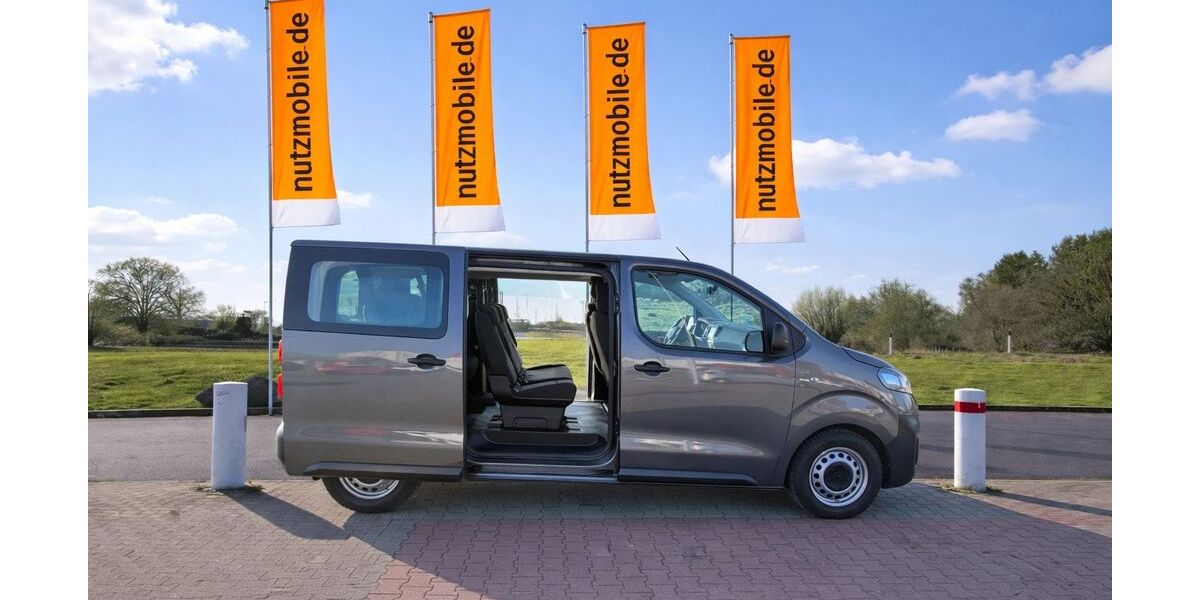 Opel Vivaro 15.085 km 26.999 &euro; Erlensee 63526