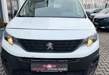 Peugeot Partner 14.000 km 11.590 &euro; Rüsselsheim 65428