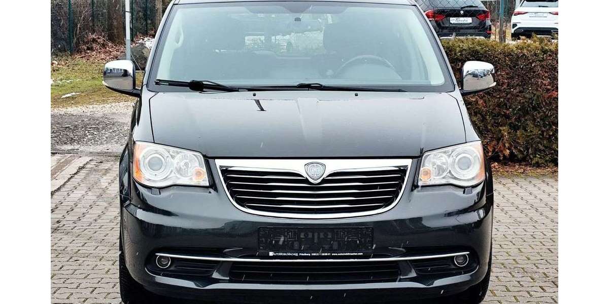 Lancia Voyager 201.000 km 10.999 &euro; Friedberg 61169