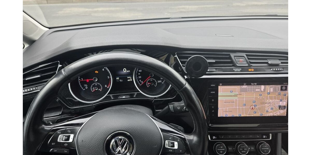 VW Touran 365.600 km 10.990 &euro; Frankfurt am Main 60326