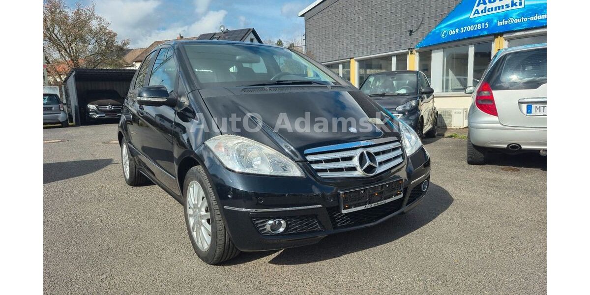 Mercedes-Benz A 180 45.000 km 10.980 &euro; Liederbach 65835