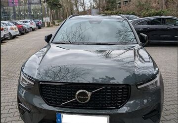Volvo XC40 9.000 km 44.000 &euro; Frankfurt-am-Main 60596