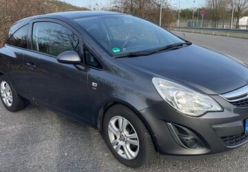 Opel Corsa 243.500 km 1.700 &euro; Mörfelden-Walldorf 64546