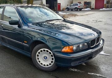 BMW 520 182.000 km 2.999 &euro; Frankfurt 60385