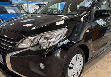 Mitsubishi Space Star 59.996 km 9.290 &euro; Friedberg 61169