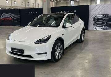 Tesla Model Y 89.933 km 33.200 &euro; Hanau 63457